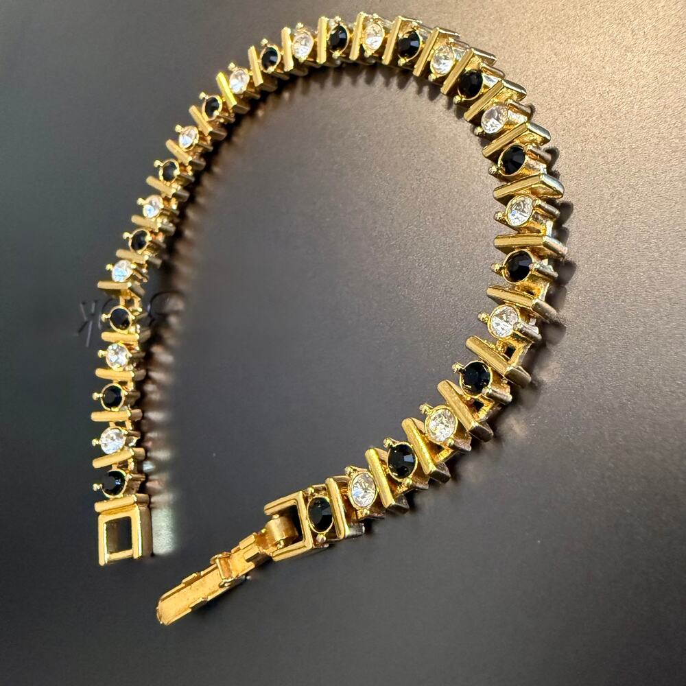 Vintage Napier Gold Tone Black & Clear Rhinestone Bracelet